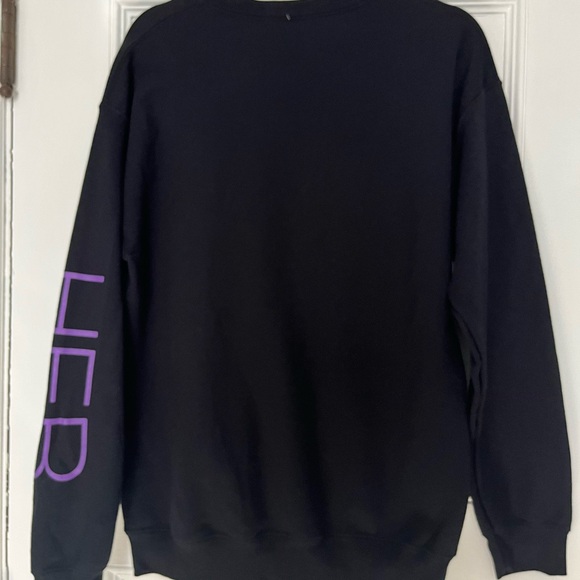 H.E.R. Crewneck Sweatshirt - Medium - NWT - Picture 4 of 4